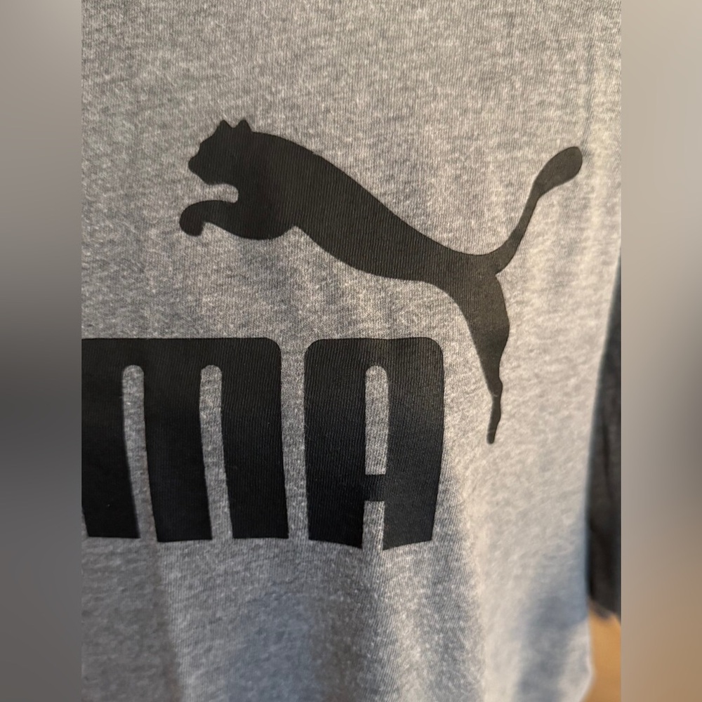 Puma Heather Gray Logo Tee for Women - Picture 3 of 6